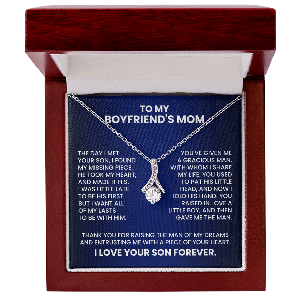 To My Boyfriends Mum Alluring Beauty Necklace Gift Set
