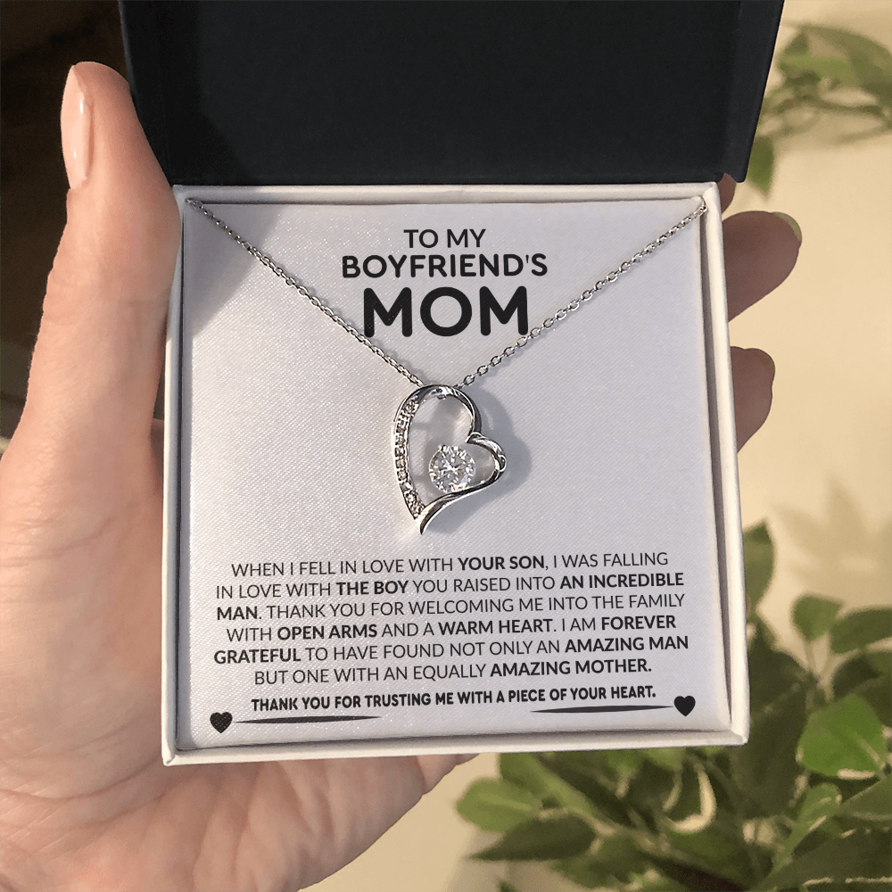 Gift For Boyfriends Mother - Beautiful Necklace Gift Set