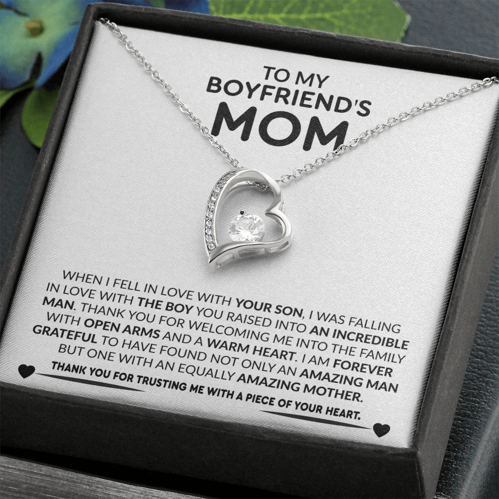 Gift For Boyfriends Mother - Beautiful Necklace Gift Set